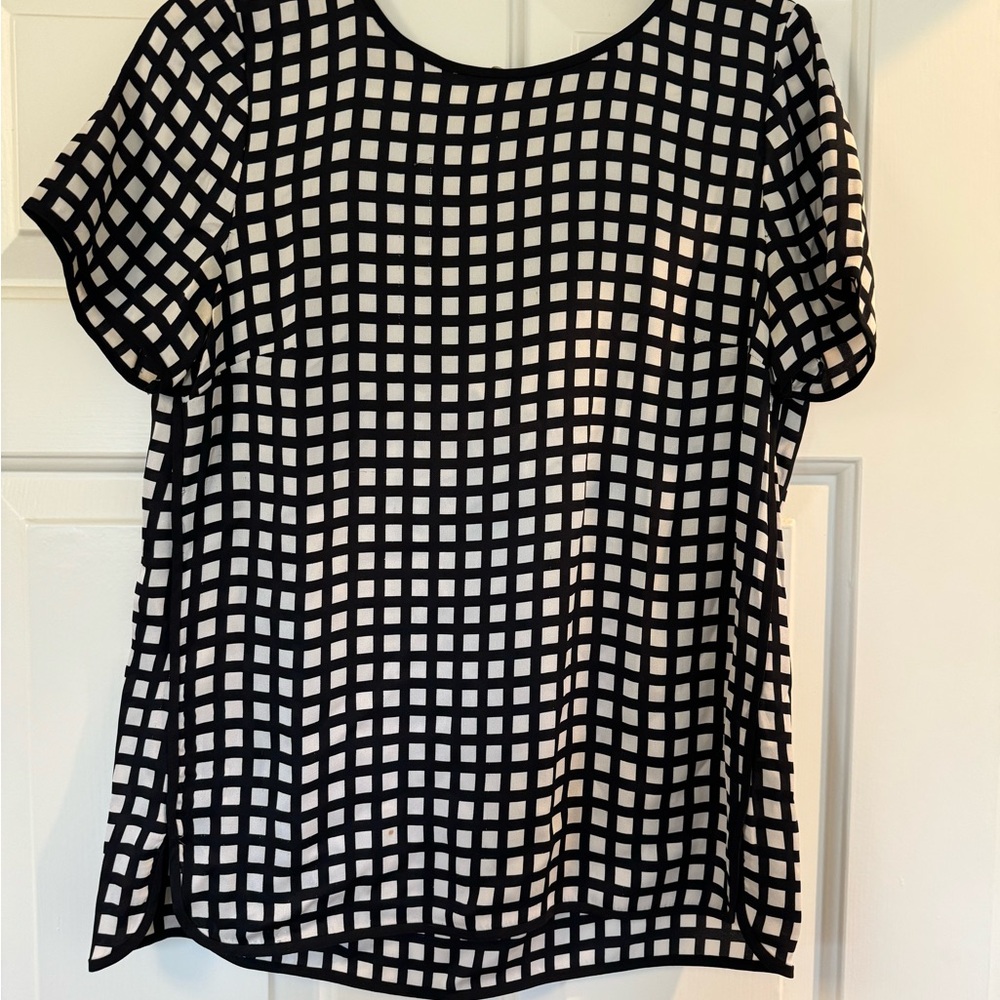Black and White Checkered Women's Top
